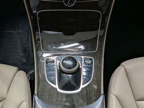 Used 2018 Mercedes-Benz C 300 Sedan image 12