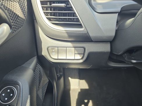 Used 2026 Kia Seltos LX AWD/4WD image 26