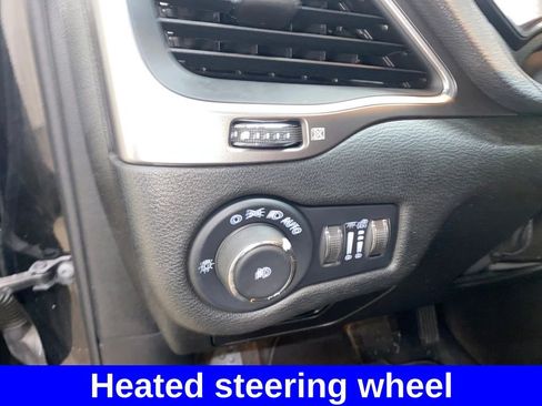 Used 2022 Jeep Cherokee Latitude Lux image 22