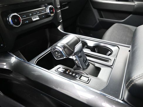 Used 2022 Ford F150 XLT w/ Equipment Group 301A Mid image 19