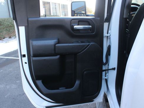 Used 2022 Chevrolet Silverado 2500 W/T w/ WT Fleet Convenience Package image 17