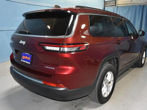 Used 2023 Jeep Grand Cherokee L Laredo image 25