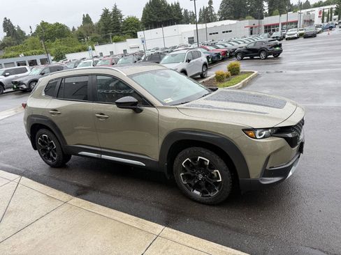 Used 2025 MAZDA CX-50 Meridian Edition w/ Apex Package AWD/4WD image 7