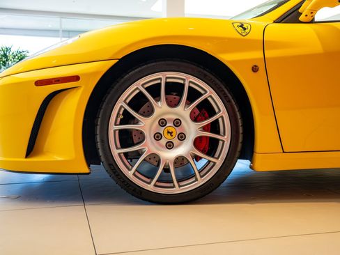 Used 2007 Ferrari F430 Spider RWD image 3