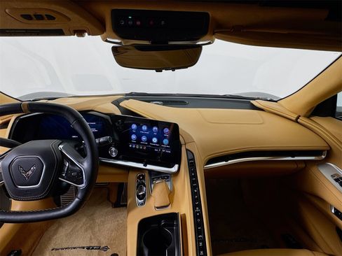 Used 2020 Chevrolet Corvette Stingray Premium Cpe w/ 3LT Preferred Equipment Group image 21