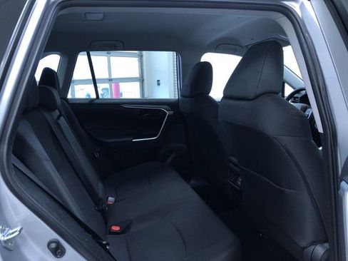 Used 2025 Toyota RAV4 LE image 22