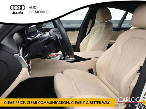 Used 2022 BMW 530i xDrive w/ Executive Package image 11