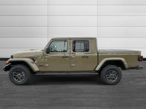 New 2026 Jeep Gladiator Sport image 6