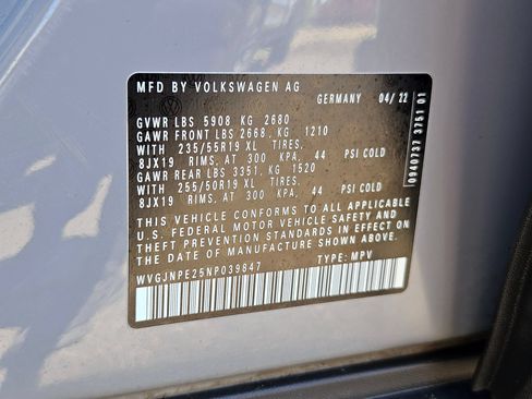 Used 2022 Volkswagen ID.4 Pro AWD/4WD image 33