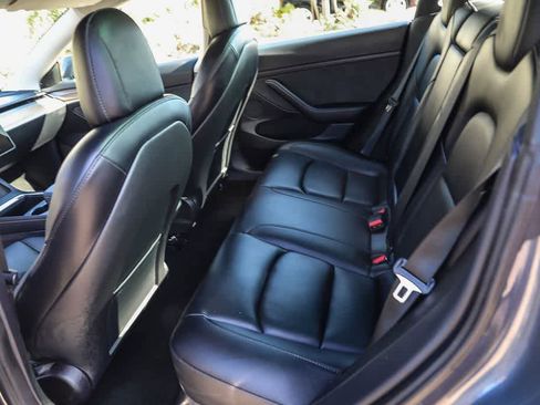 Used 2023 Tesla Model 3 Standard Range RWD image 17
