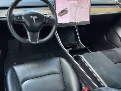 Used 2020 Tesla Model 3 Long Range AWD/4WD image 9