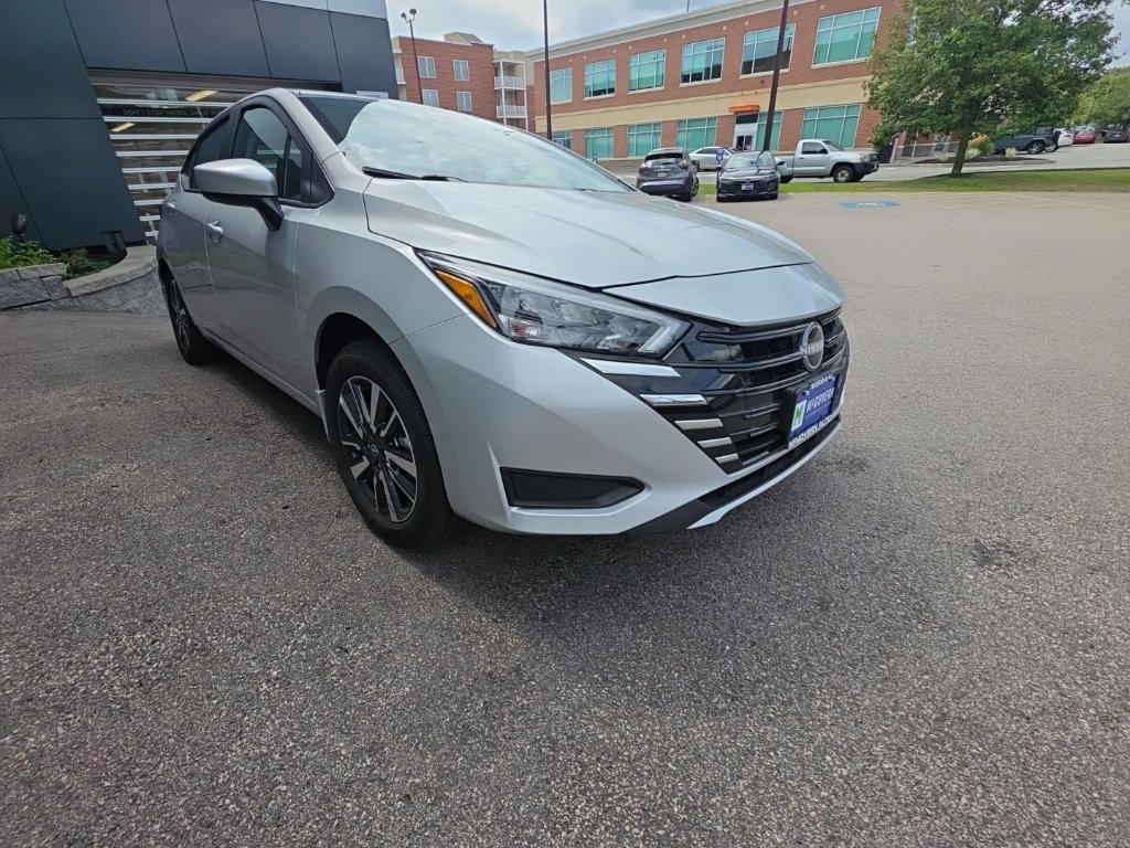 Certified 2025 Nissan Versa SV w/ Trunk Package FWD image 8
