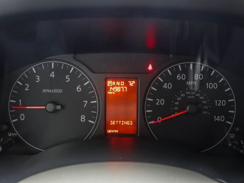 Used 2021 Nissan NV 3500 SL RWD image 18