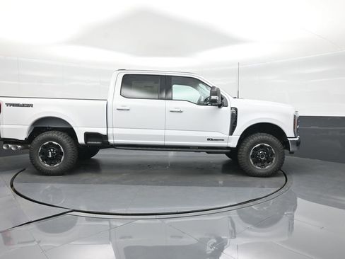 New 2026 Ford F250 XLT w/ XLT Premium Package AWD/4WD image 16
