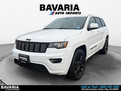 Used 2018 Jeep Grand Cherokee Altitude