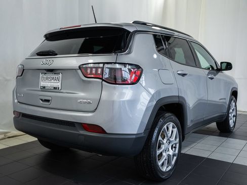 Certified 2022 Jeep Compass Latitude AWD/4WD image 4