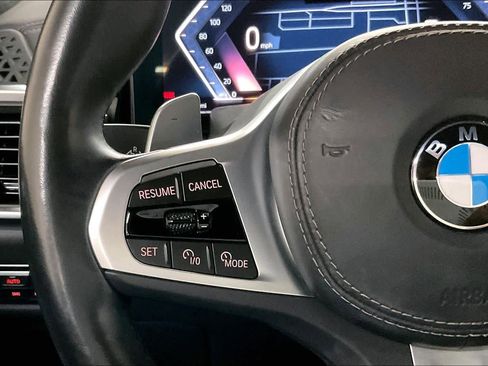 Used 2023 BMW X7 xDrive40i w/ M Sport Package image 20