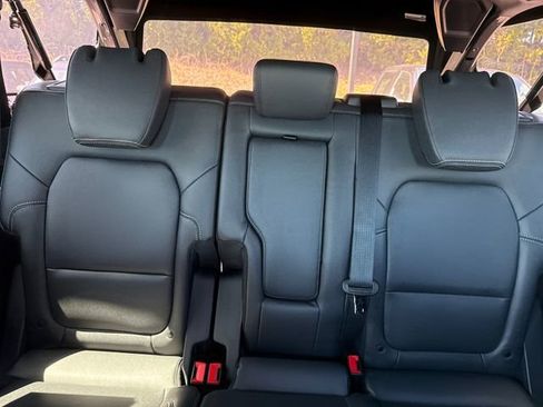 New 2025 Ford Bronco Big Bend w/ Black Diamond Package AWD/4WD image 18