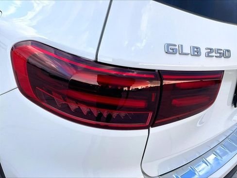Used 2026 Mercedes-Benz GLB 250 image 27