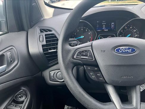 Used 2017 Ford Escape SE AWD/4WD image 23
