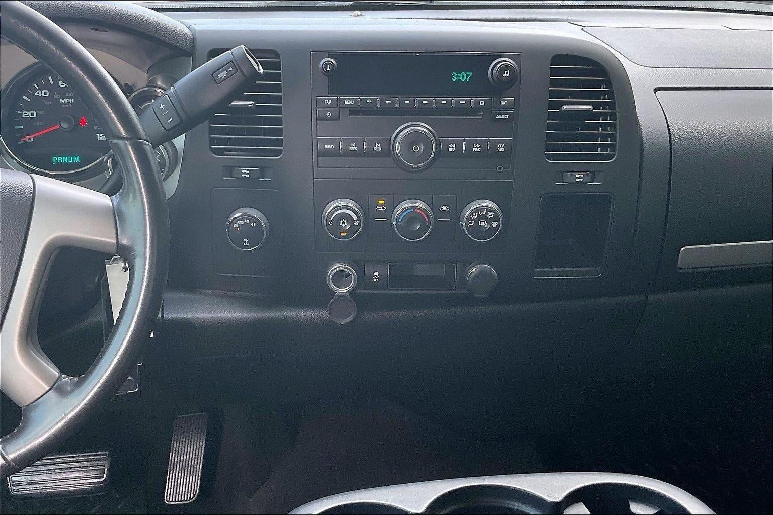 Used 2013 Chevrolet Silverado 1500 LT AWD/4WD image 6