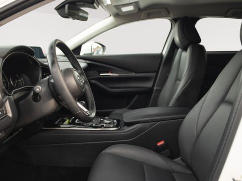 Used 2023 MAZDA CX-30 AWD 2.5 S w/ Preferred Package image 2