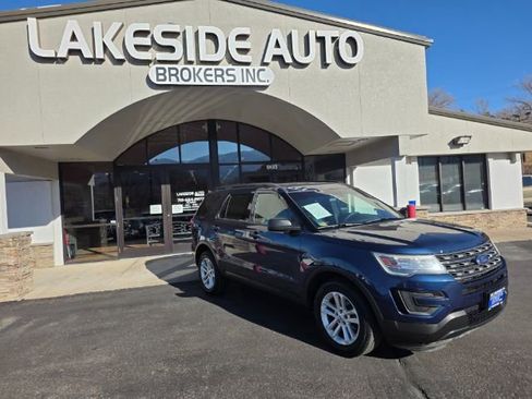 Used 2017 Ford Explorer 4WD image 1