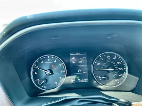 Used 2024 Subaru Outback Touring XT AWD/4WD image 12
