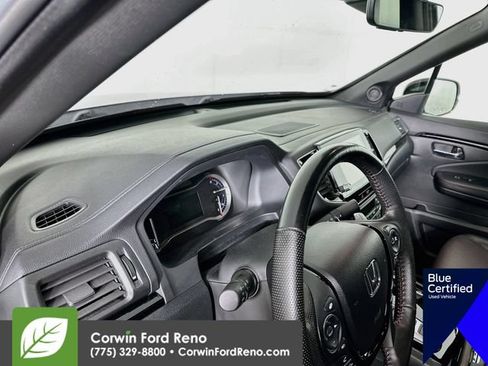 Used 2023 Honda Ridgeline Black Edition image 11