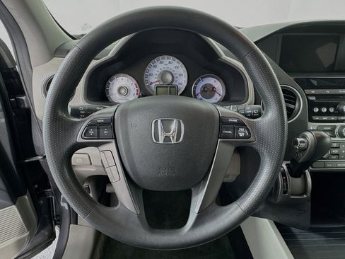 Used 2015 Honda Pilot LX image 11