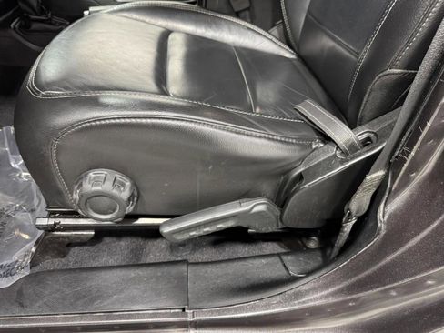 Used 2018 Jeep Wrangler Unlimited Sahara image 24