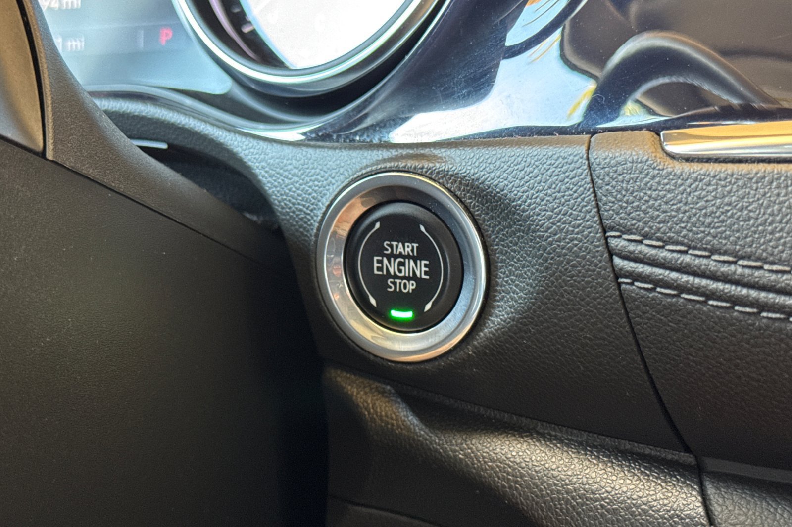 Used 2023 Buick Encore GX Preferred w/ Cold Weather Comfort Package FWD image 26