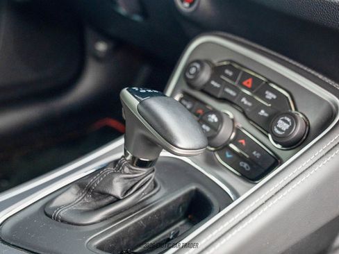 Used 2020 Dodge Challenger SRT Hellcat Redeye image 29