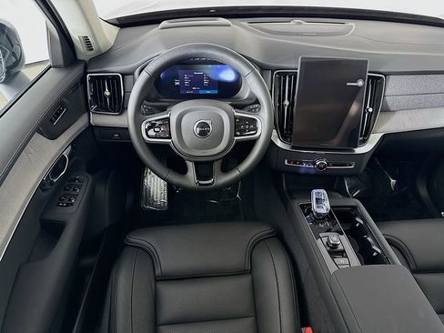 New 2026 Volvo XC90 B6 Ultra w/ Protection Package image 24