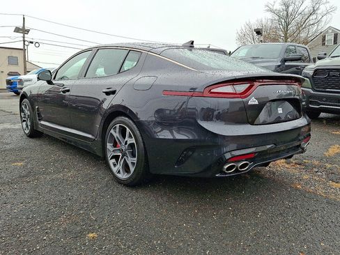 Used 2019 Kia Stinger GT image 3