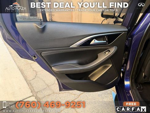 Used 2017 INFINITI QX30 image 36