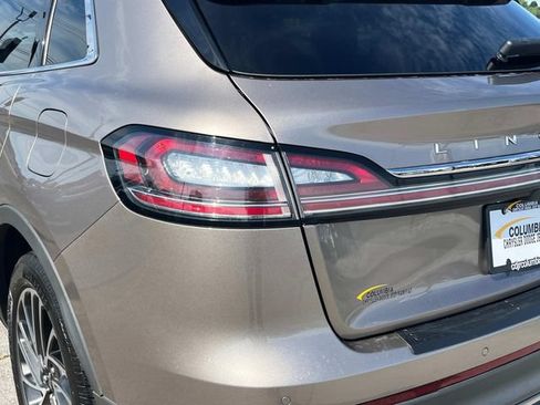 Used 2020 Lincoln Nautilus Reserve FWD image 14