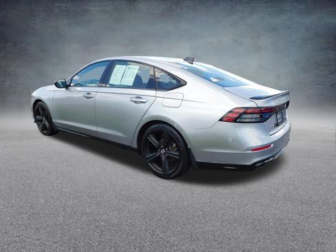 Used 2023 Honda Accord Sport image 5