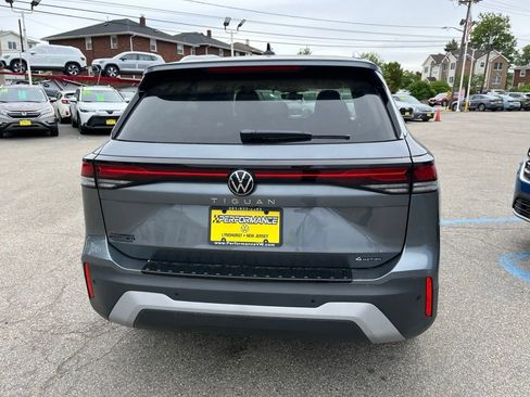 New 2026 Volkswagen Tiguan S AWD/4WD image 7