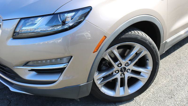 Used 2019 Lincoln MKC Reserve w/ MKC Climate Package AWD/4WD image 4