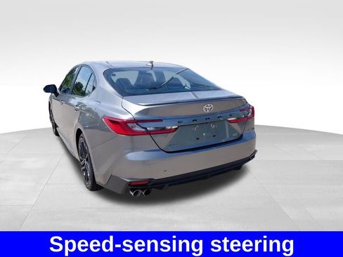 Used 2025 Toyota Camry Hybrid FWD image 14