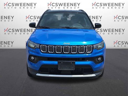 Used 2025 Jeep Compass Limited AWD/4WD image 8