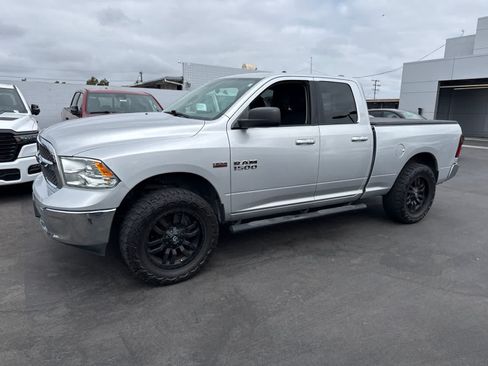 Used 2017 RAM 1500 Classic SLT RWD image 5