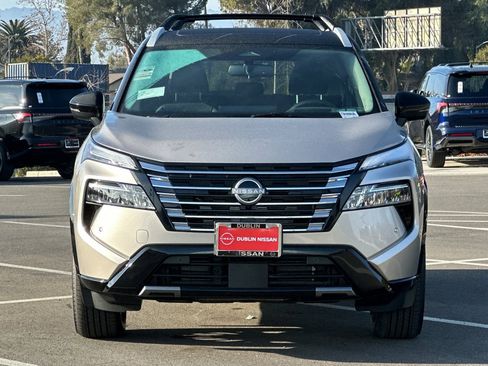 New 2026 Nissan Rogue Platinum w/ Platinum Premium Package AWD/4WD image 9