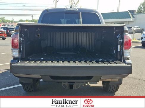 Certified 2022 Toyota Tacoma TRD Sport w/ Technology Package AWD/4WD image 29