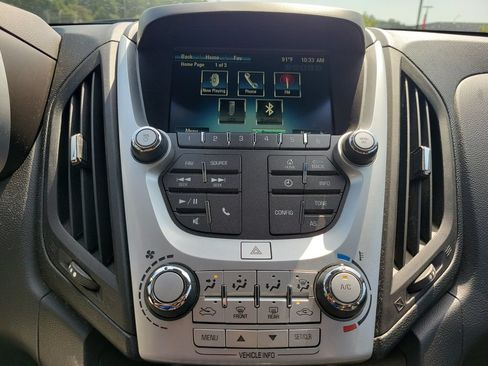 Used 2016 Chevrolet Equinox LT FWD image 22