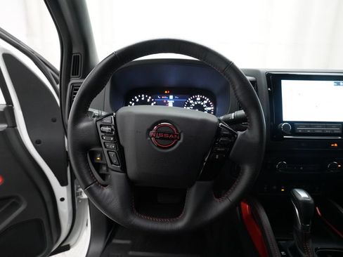 Certified 2023 Nissan Frontier PRO-4X w/ Pro Convenience Package AWD/4WD image 4