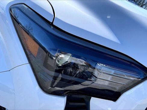 Used 2024 Toyota Tacoma SR5 image 27