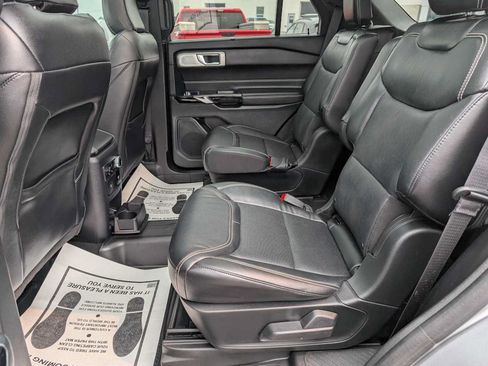 Used 2024 Ford Explorer ST w/ Equipment Group 401A AWD/4WD image 22