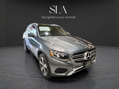 Used 2019 Mercedes-Benz GLC 300 4MATIC w/ Premium Package image 1